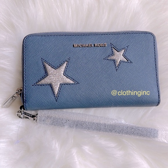 NWT Michael Kors Blue Saffiano Leather Wristlet w/Silver Stars